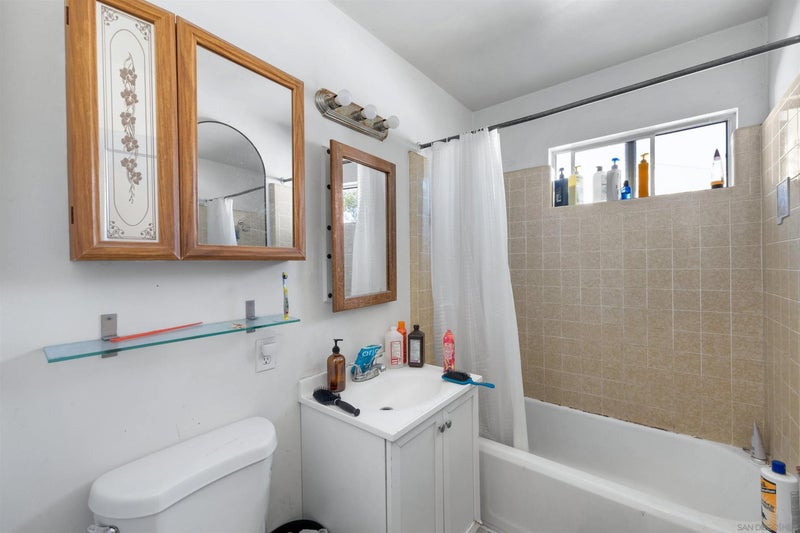 7207 Berkeley Dr.