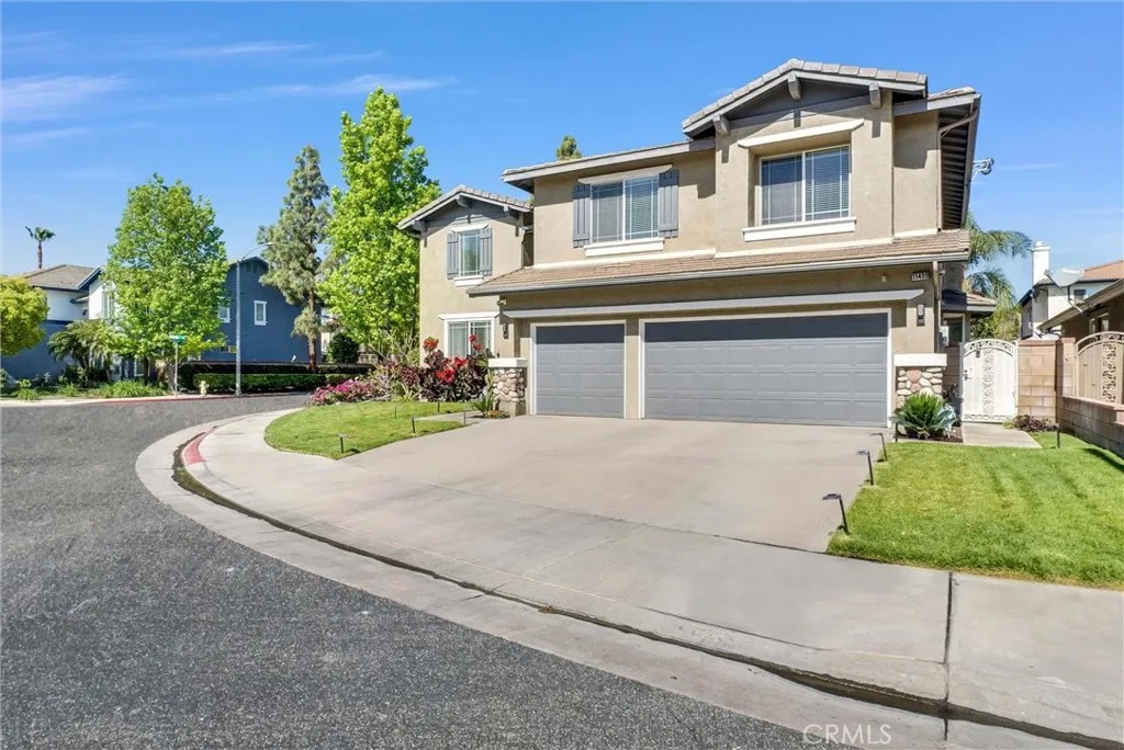 11499 Bridgeway