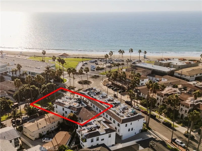 202 Calle Miramar