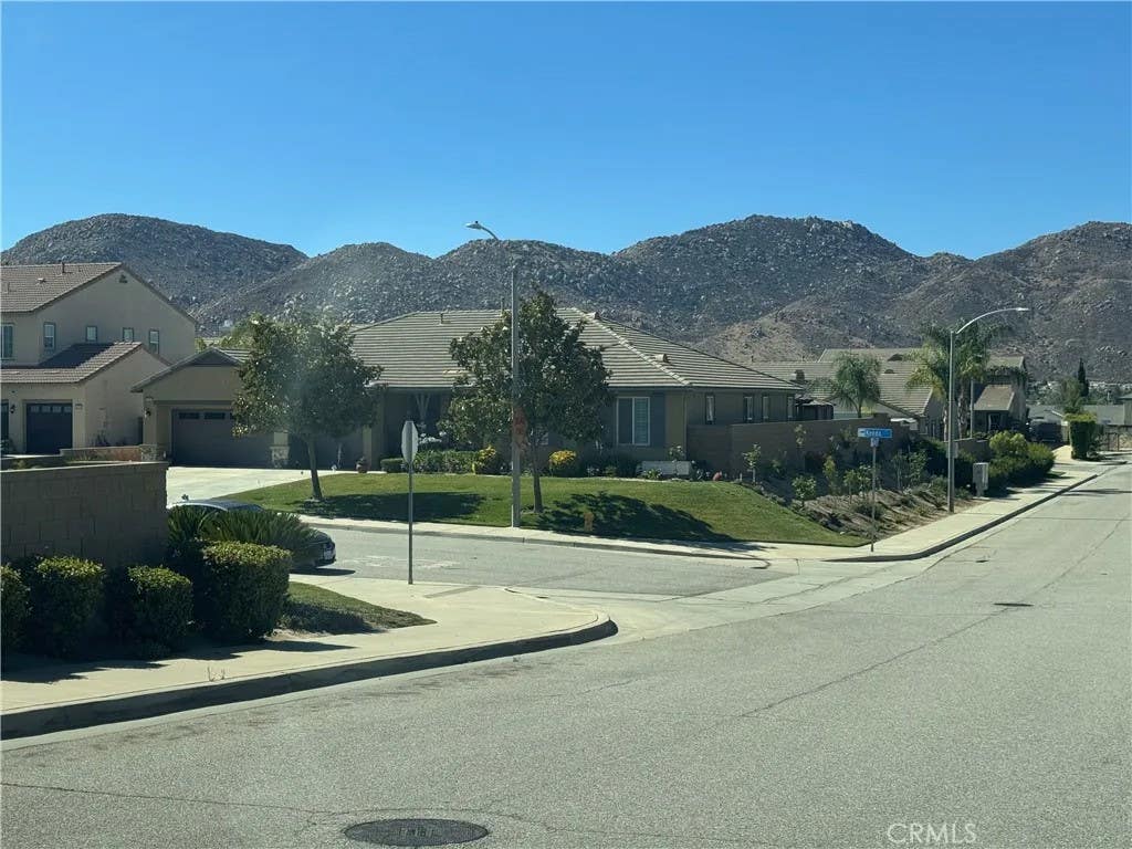 Photo of 28952 Kenda Court, Moreno Valley, CA 92555 (MLS # CV26149038)