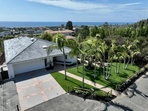 Photo of 541 S Granados Avenue, Solana Beach, CA 92075 (MLS # NDP2608246)