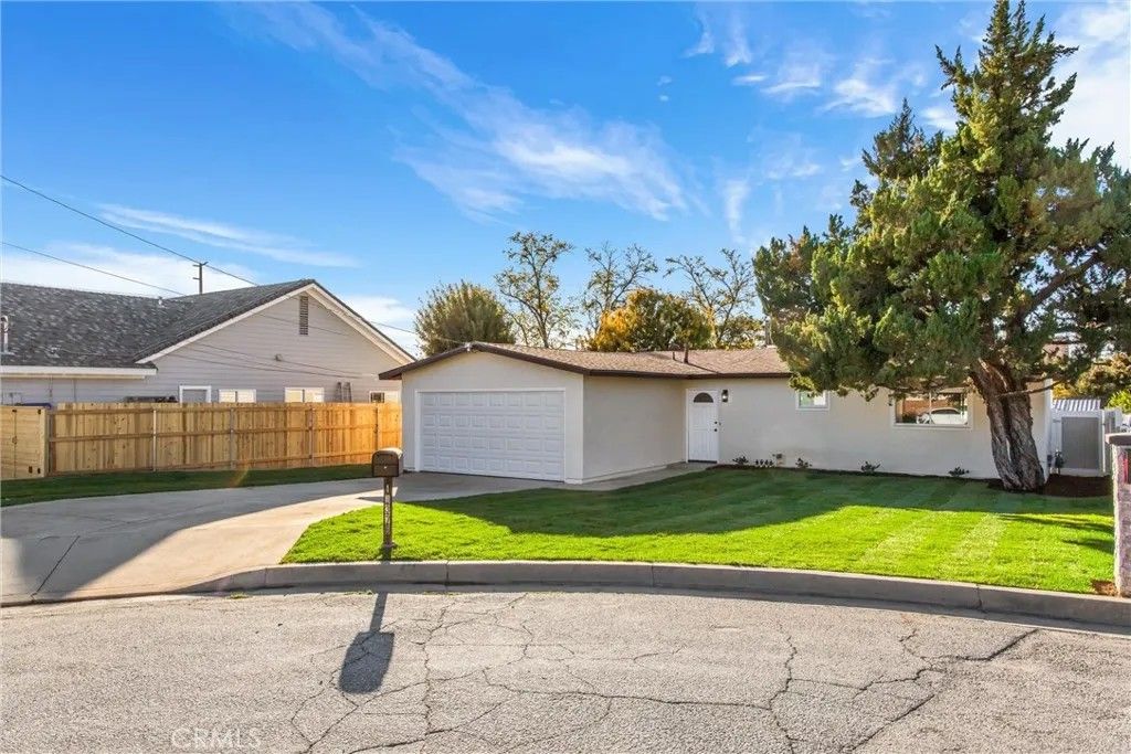 Photo of 13376 Robin Court, Yucaipa, CA 92399 (MLS # IG25272692)