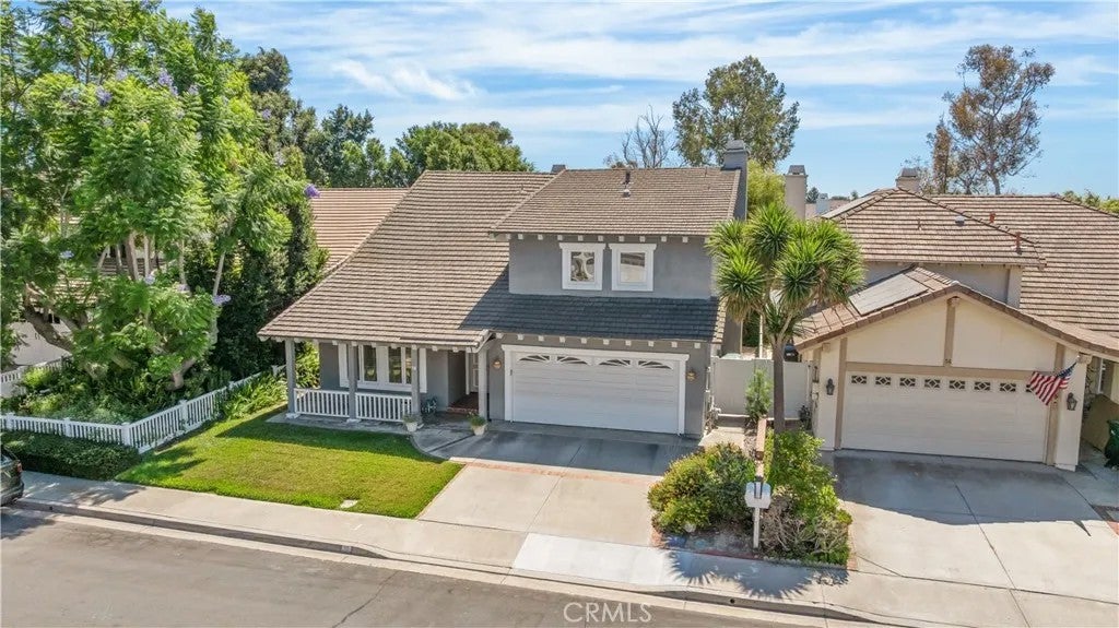 16 Westport