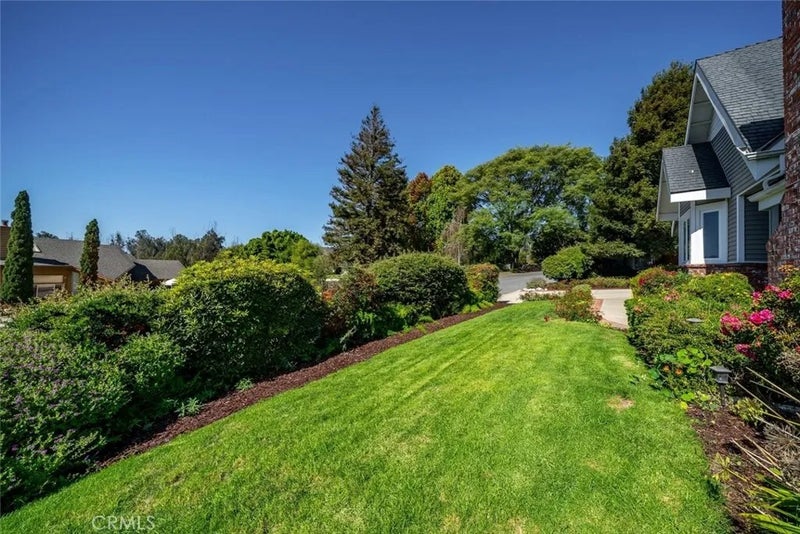 2740 Brentwood Circle