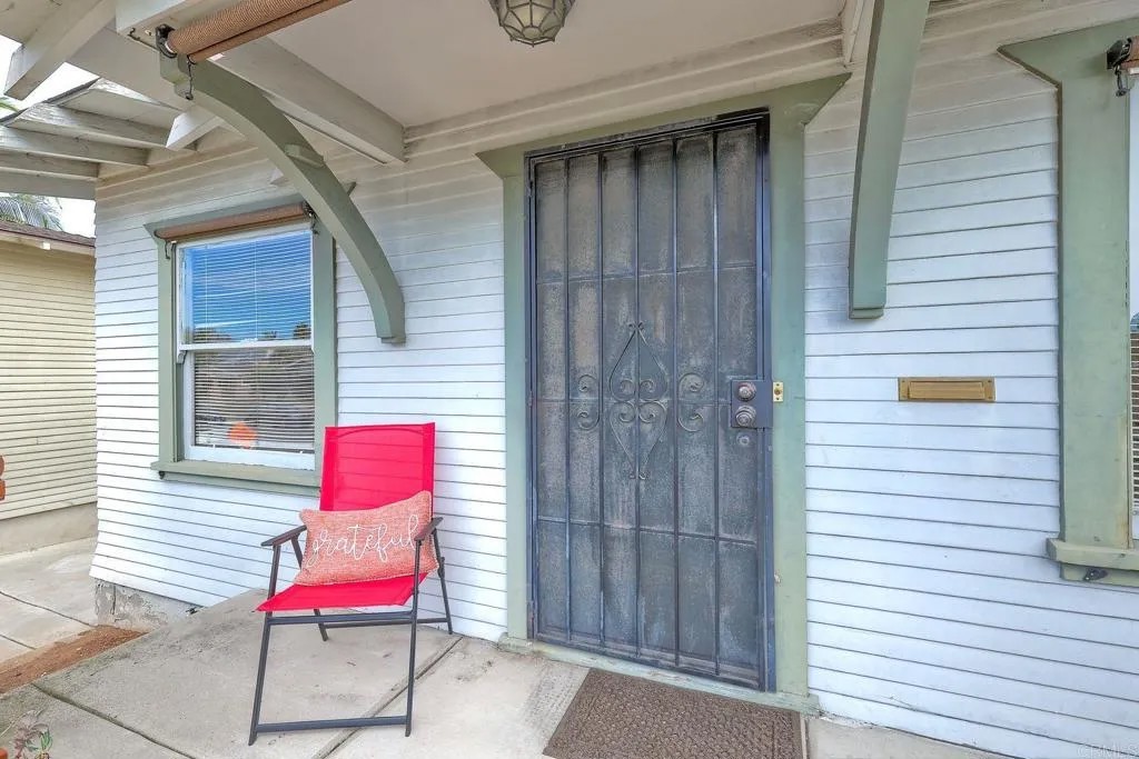 3533 Louisiana Street