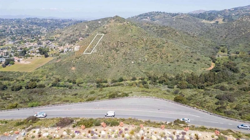 0 East of Twin Peaks Road Lot 12 and 26