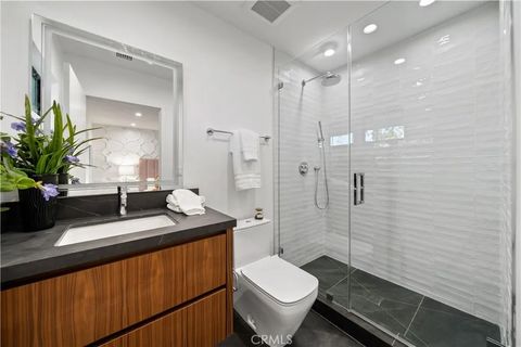 Tiny photo for 16105 Clear Oak Drive, Encino, CA 91436 (MLS # SR25246498)