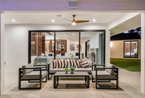 Tiny photo for 16105 Clear Oak Drive, Encino, CA 91436 (MLS # SR25246498)