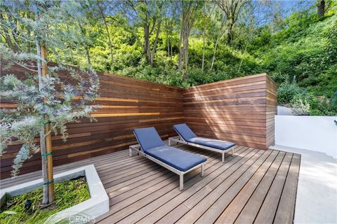 Tiny photo for 16105 Clear Oak Drive, Encino, CA 91436 (MLS # SR25246498)