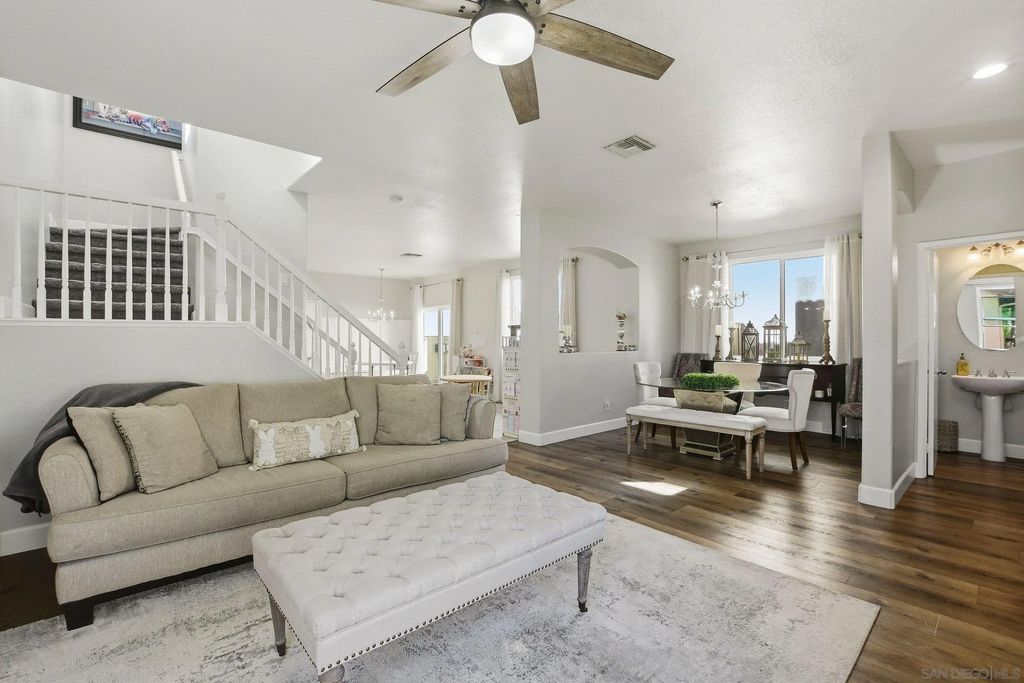 Photo of 1942 Parker Mountain, Chula Vista, CA 91913 (MLS # 260007532)