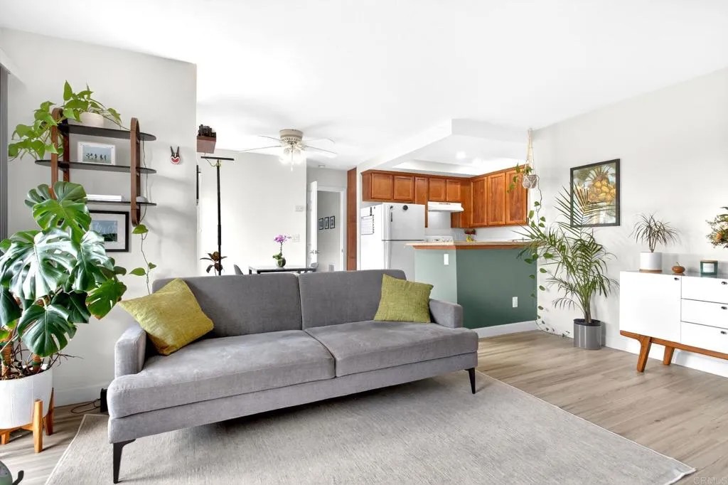 432 Edgehill Lane 73