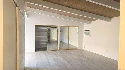 Tiny photo for 4985 Pacifica Dr, San Diego, CA 92109 (MLS # 250043105)