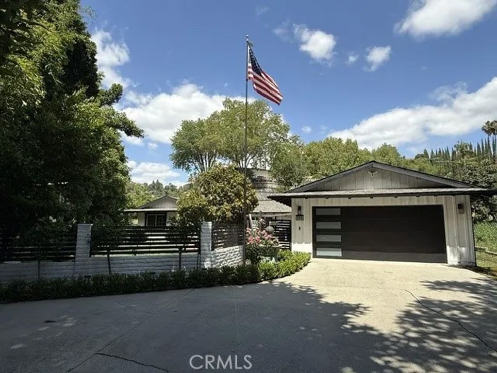 Photo of 1323 Kashlan Rd, La Habra Heights, CA 90631 (MLS # PW26091254)