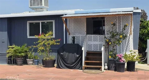 15325 Orange Ave Unit B-29, Paramount, CA 90723 - #: DW26111427