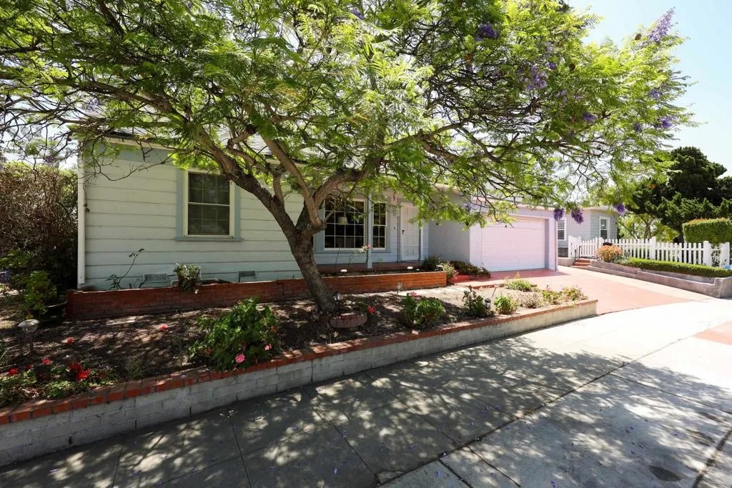 4607 Rolando Blvd