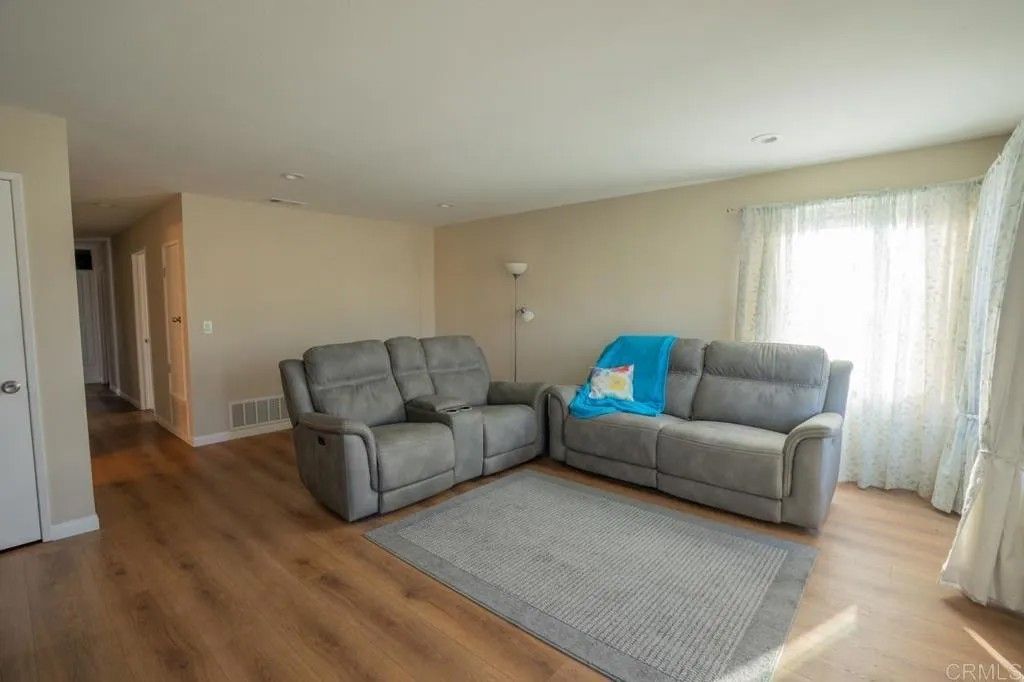 Photo of 197 McKinley Street, Oceanside, CA 92057 (MLS # NDP2510019)