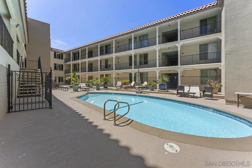Photo of 909 Coast Blvd #6, La Jolla, CA 92037 (MLS # 250037682)
