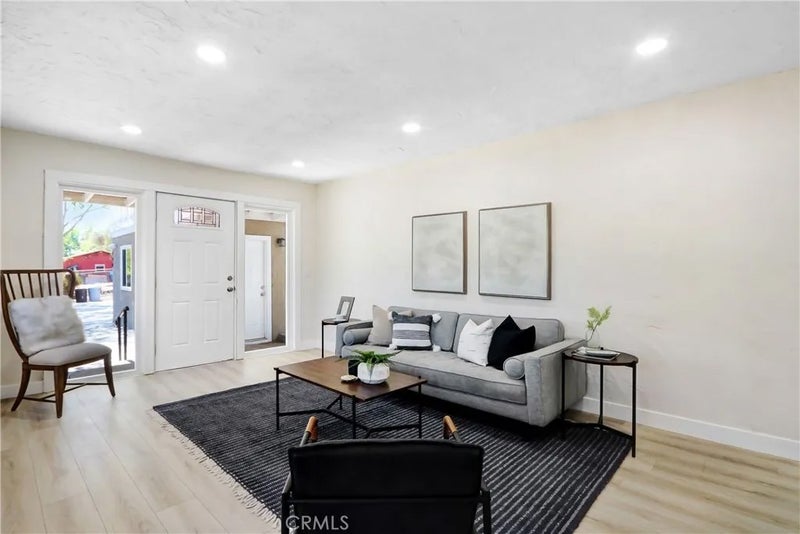 6720 Gaylord