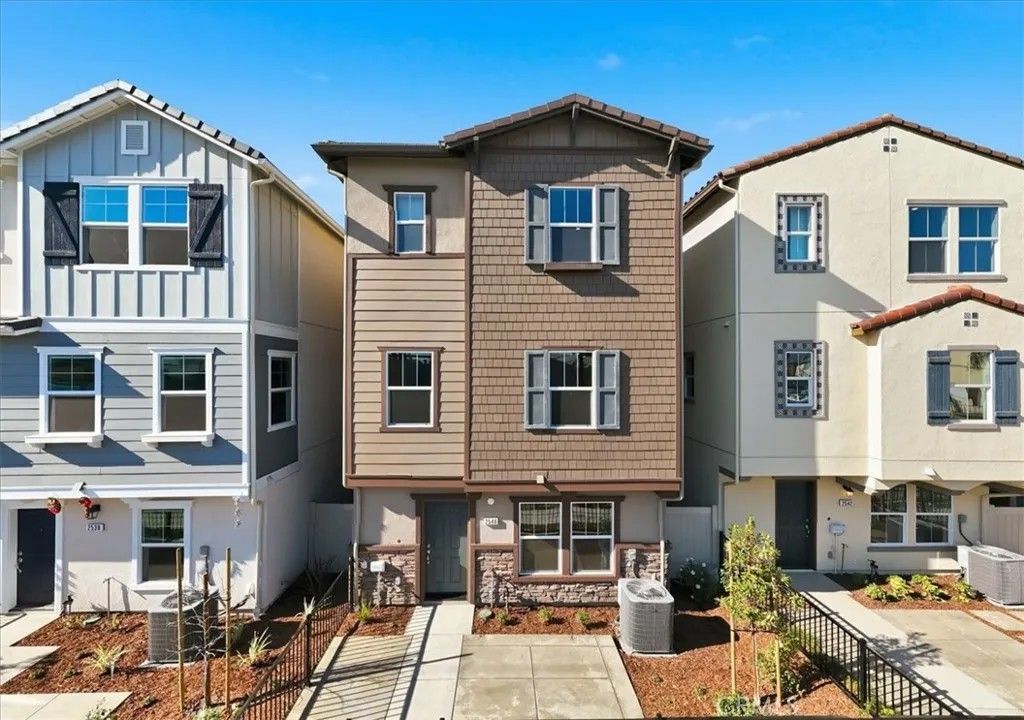 Photo of 2520 Iconic Street, South El Monte, CA 91733 (MLS # IV25278770)