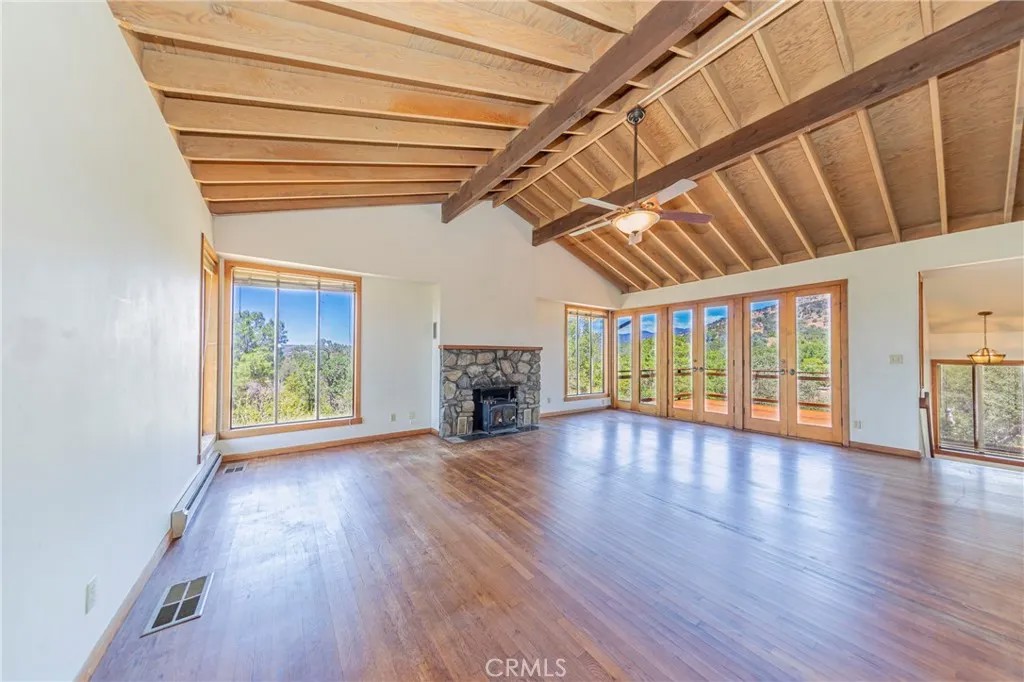 32774 Road 400