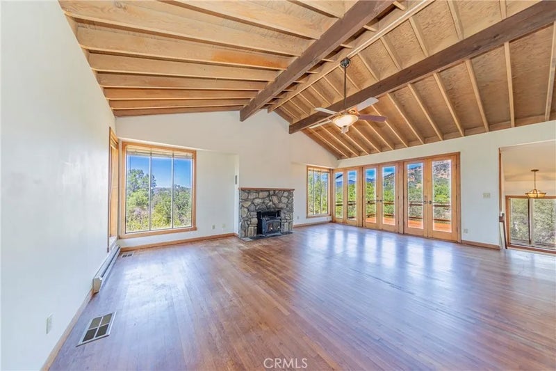 32774 Road 400
