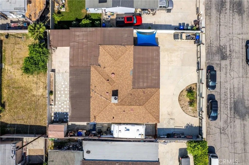 Photo of 25479 Los Flores Drive, San Bernardino, CA 92404 (MLS # SB26046831)