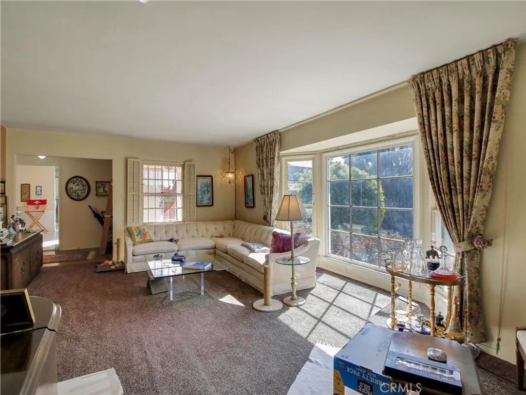 Photo of 4637 Presidio Drive, View Park, CA 90008 (MLS # SW26062720)