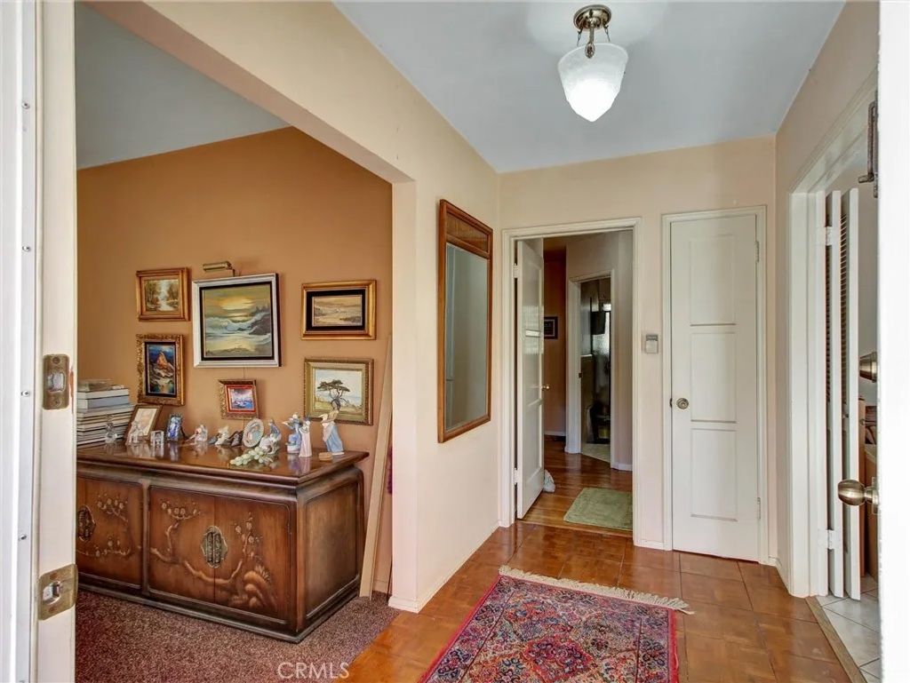 Photo of 4637 Presidio Drive, View Park, CA 90008 (MLS # SW26062720)