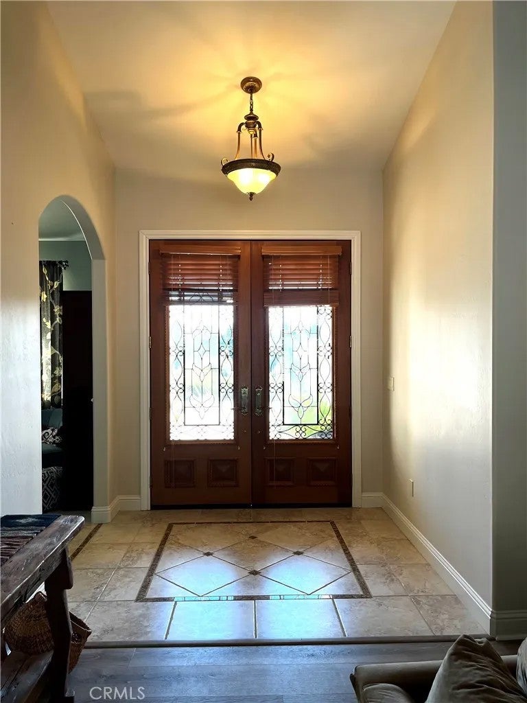 170 Nutwood Circle