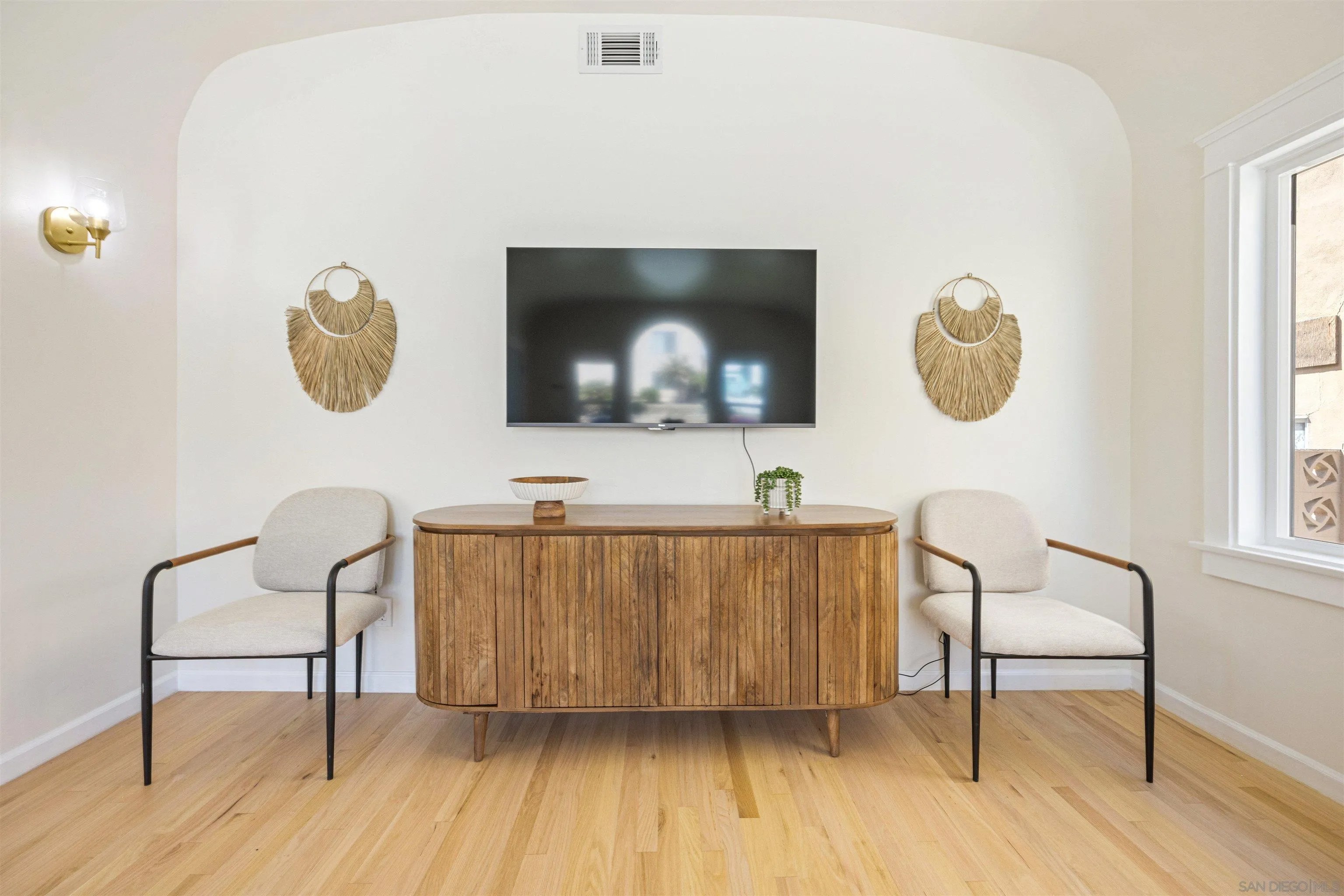 3764-3772 Villa Terrace