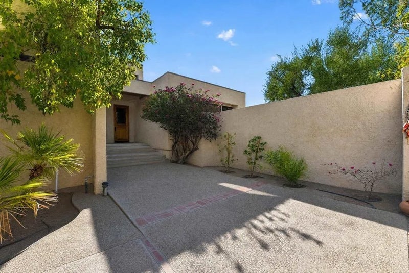 160 Montezuma Road
