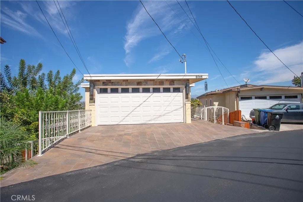 5065 La Calandria Drive