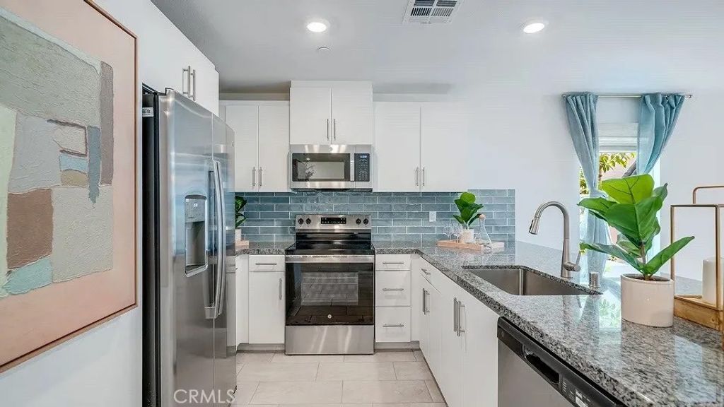 Photo of 1432 Braided Mane Drive, San Jacinto, CA 92582 (MLS # SW26002611)