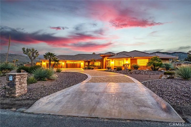 58839 Santa Barbara Dr