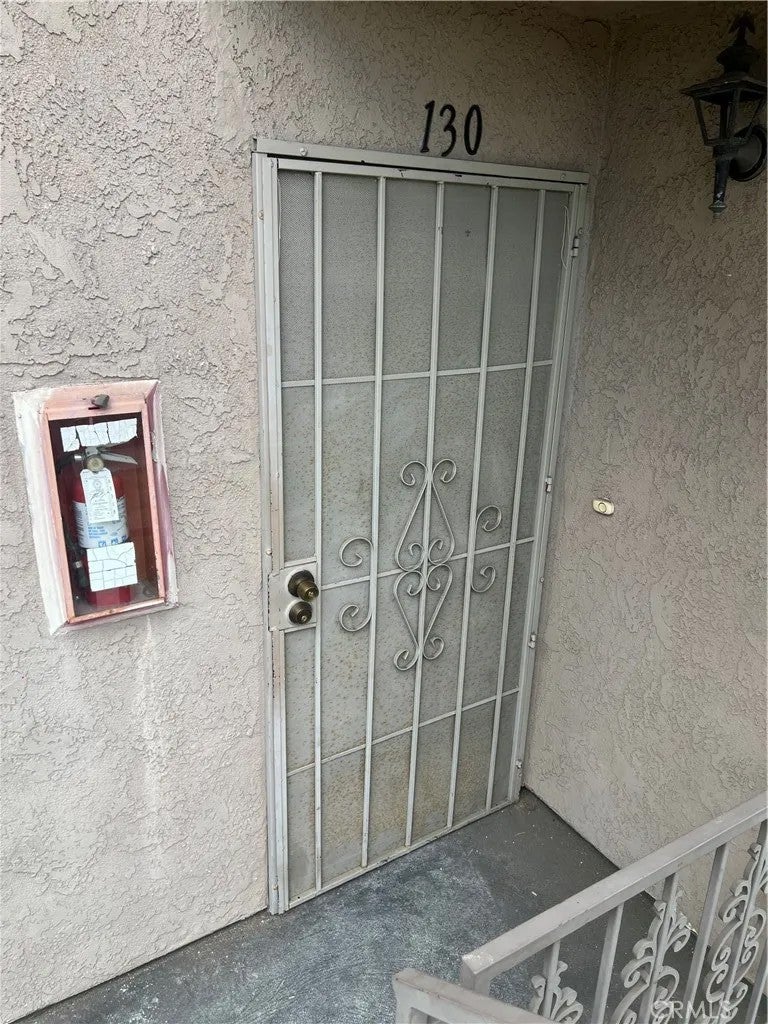 5484 Dobbs Street 130