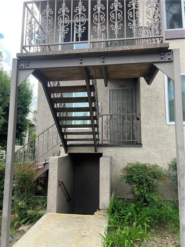 5484 Dobbs Street 130 #130, Los Angeles