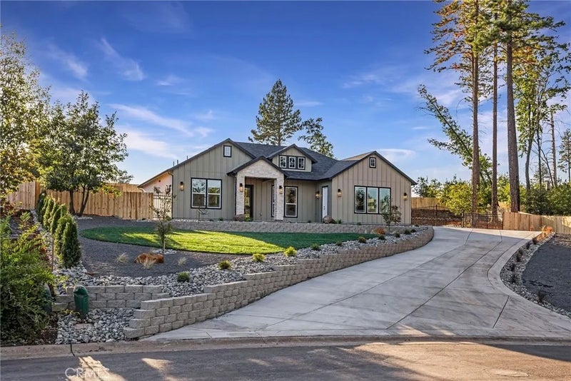5385 Breezewood Drive