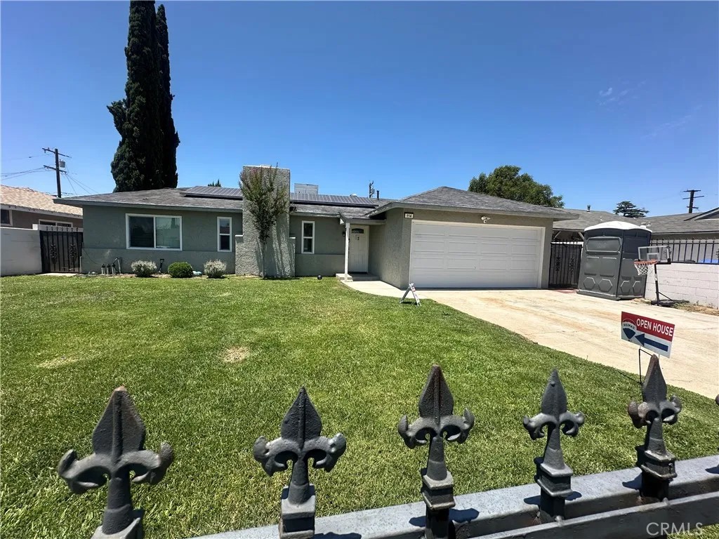 114 Acacia Avenue South