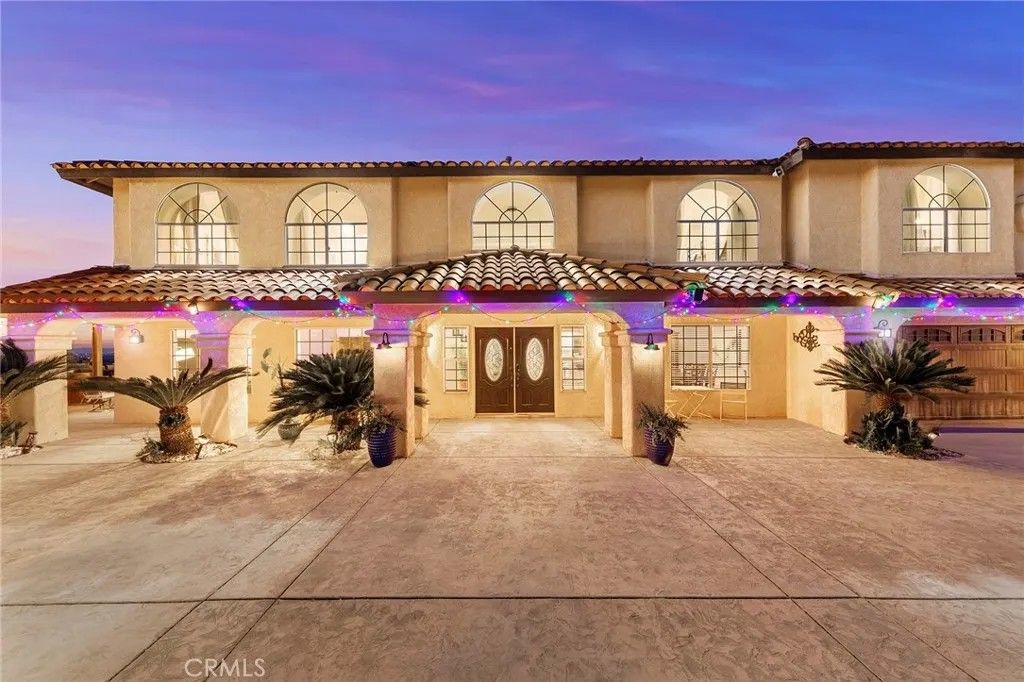 Photo of 38975 Via De Oro, Temecula, CA 92592 (MLS # WS26057559)