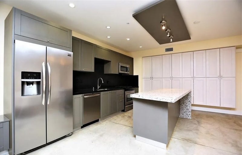 133 S Los Robles Avenue 308