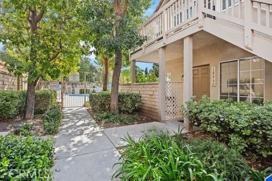 18950 Canyon View