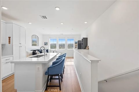 Tiny photo for 40 Mountaineer Drive, Rancho Mission Viejo, CA 92694 (MLS # PW25265557)