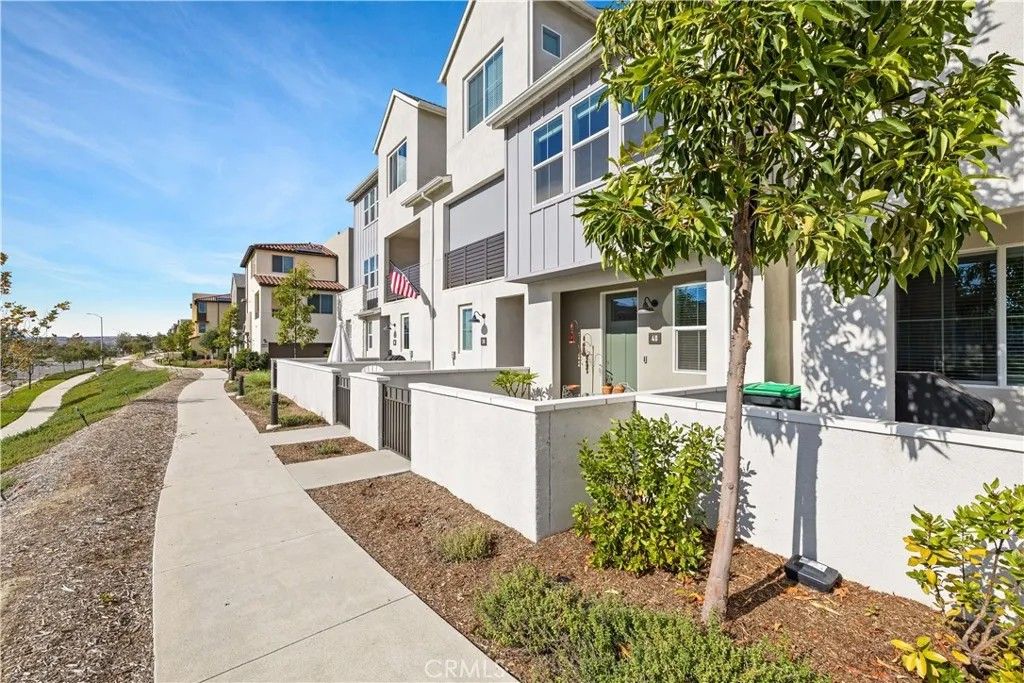 Photo of 40 Mountaineer Drive, Rancho Mission Viejo, CA 92694 (MLS # PW25265557)