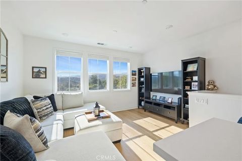 Tiny photo for 40 Mountaineer Drive, Rancho Mission Viejo, CA 92694 (MLS # PW25265557)