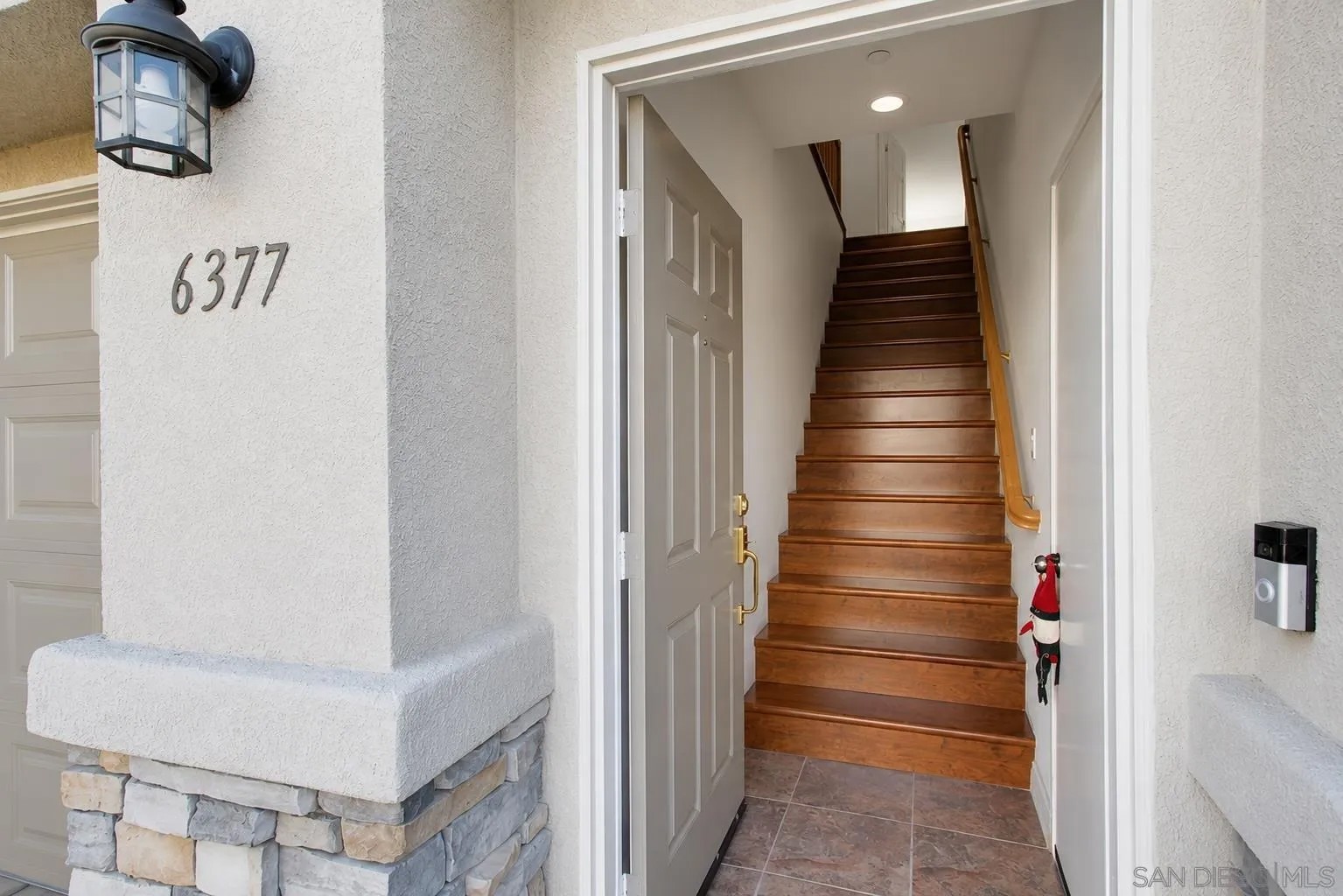 6377 Alexandri Cir