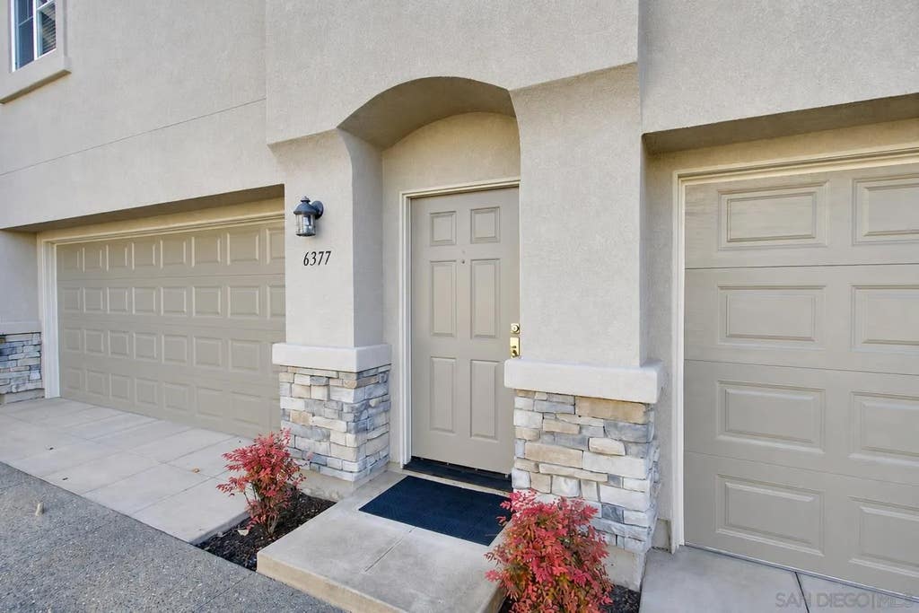 Photo of 6377 Alexandri Cir, Carlsbad, CA 92011 (MLS # 250044835)