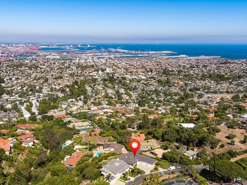 Tiny photo for 43 Avenida Corona, Rancho Palos Verdes, CA 90275 (MLS # PV25235652)