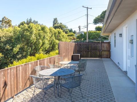 Tiny photo for 43 Avenida Corona, Rancho Palos Verdes, CA 90275 (MLS # PV25235652)
