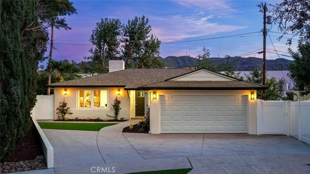 6432 Creemore Lane