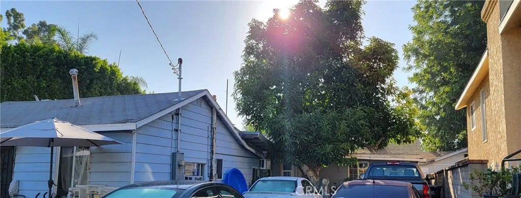 4014 Cedar Avenue